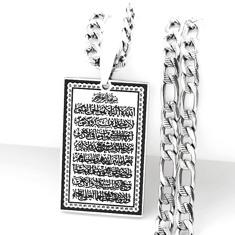 Collar con colgante de medalla - Gadget Q reseña y precio